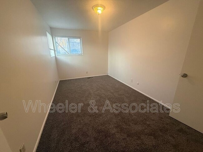 Photo - 2650 Jefferson Ave Unidad #8