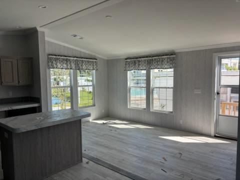 Photo - 4000 24th St N