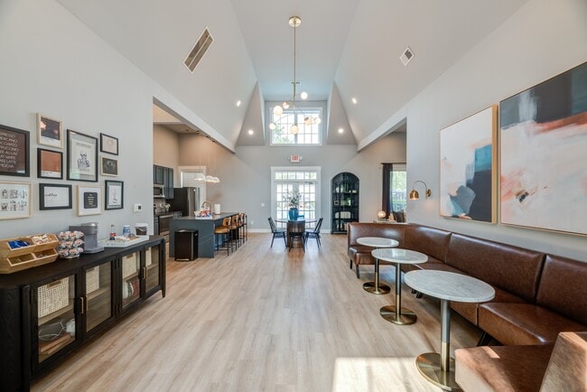 Clubhouse - Heritage Green