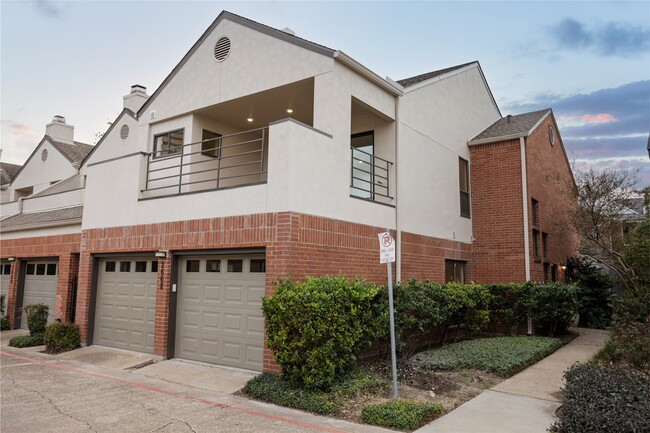 2668 Bering Dr Unit 2668