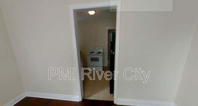 Photo - 8944 1st Ave