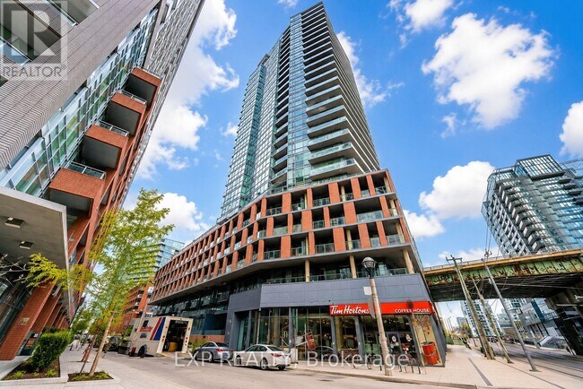 Photo - 20 Bruyeres Mews Unit 313