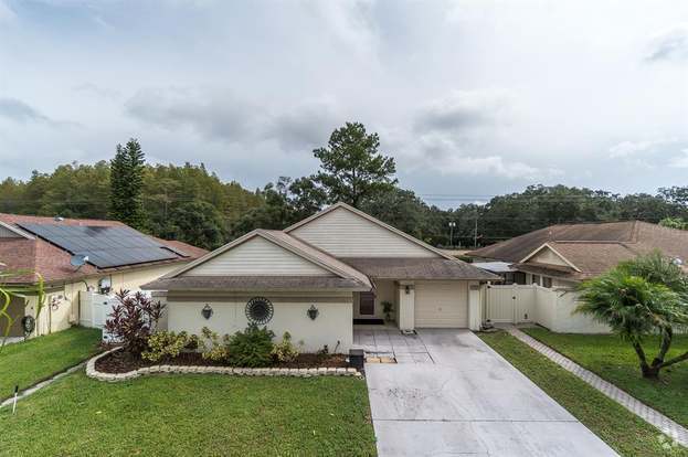 Building Photo - 11911 Hickorynut Dr Rental