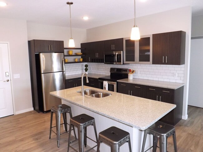 Photo - Encore Park Apartments