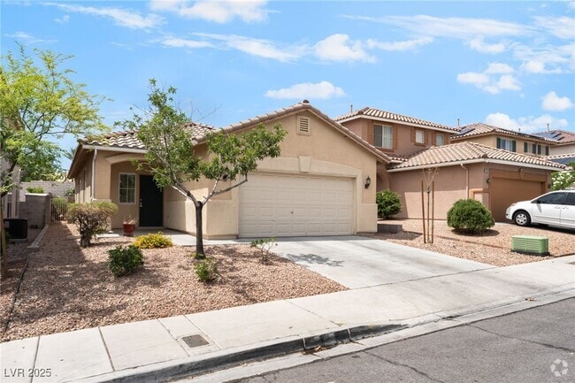 Building Photo - 8729 Shady Pines Dr Rental