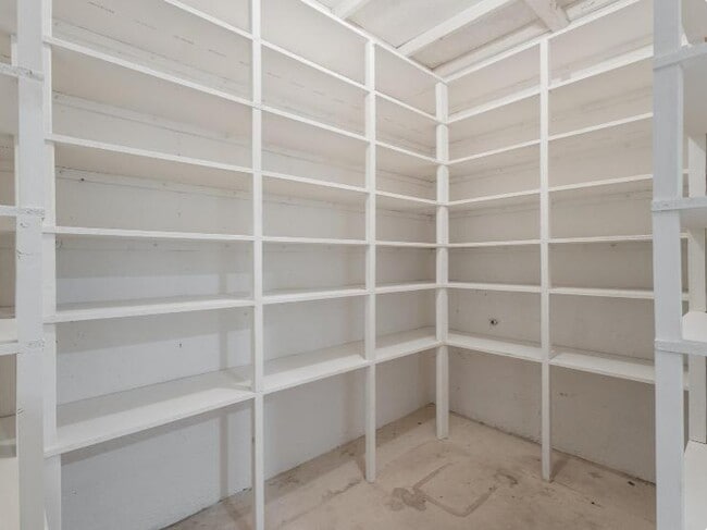 Photo - 636 N 1280 E