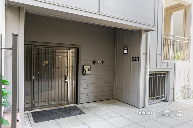 521 7th Ave Unit 104