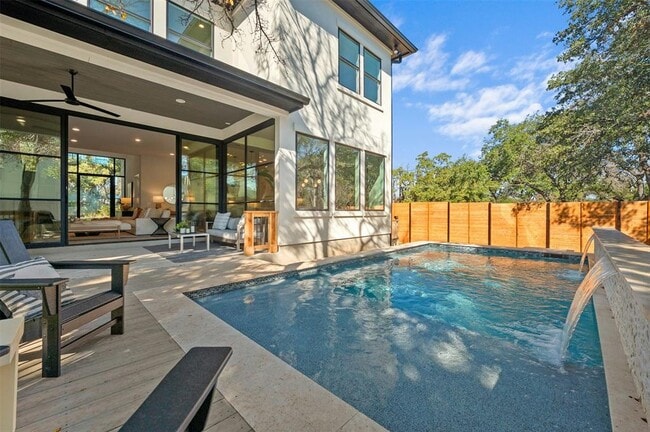 Photo - 1339 Allen Rd