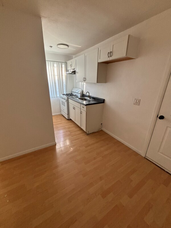 Photo - 1811 N Lincoln St