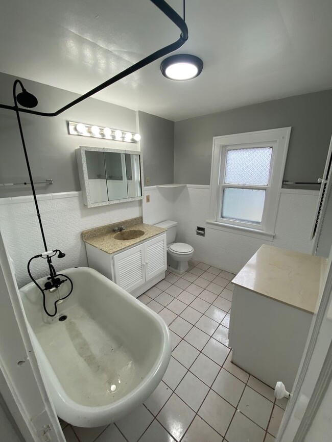 Photo - 11712 Princeton Ave