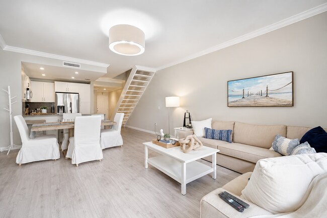 Photo - 11789 Saint Andrews Pl