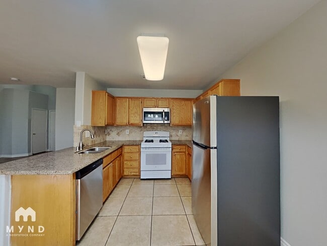 Photo - 1021 Cliffbrook Hedge Ave