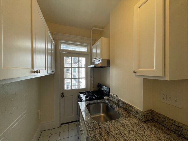 Photo - 1111 Boylston St Unit 33