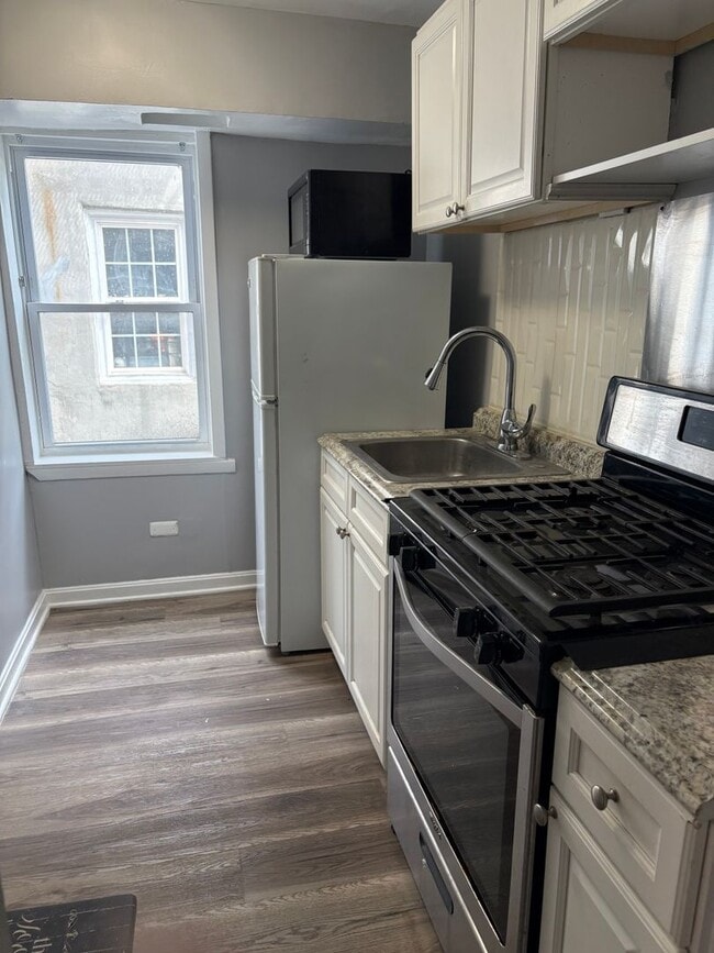 203 N Carey St Unidad 203 N Carey - Unit 2