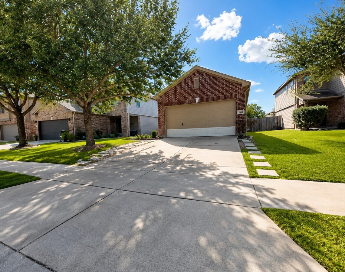 Photo - 18611 White Ash Ln