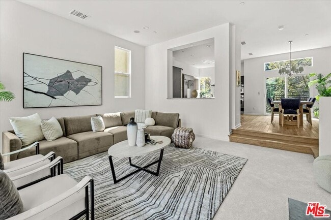 Photo - 13027 Bluff Creek Dr