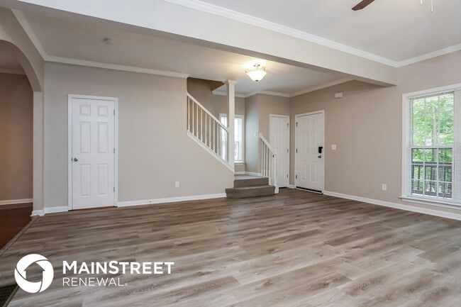 Photo - 2041 Pryor Rd SW