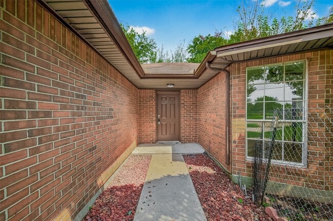 Photo - 5800 E Rd