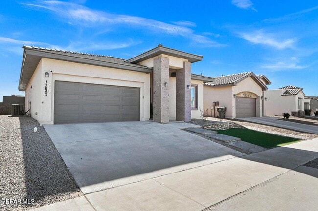 Photo - 13640 Matfen Ave