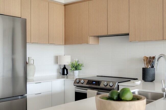 Vantage Apartments at Royal Bay