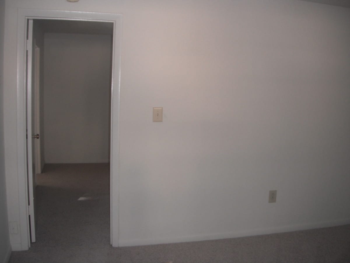 Photo - Hounds Chase Apartments