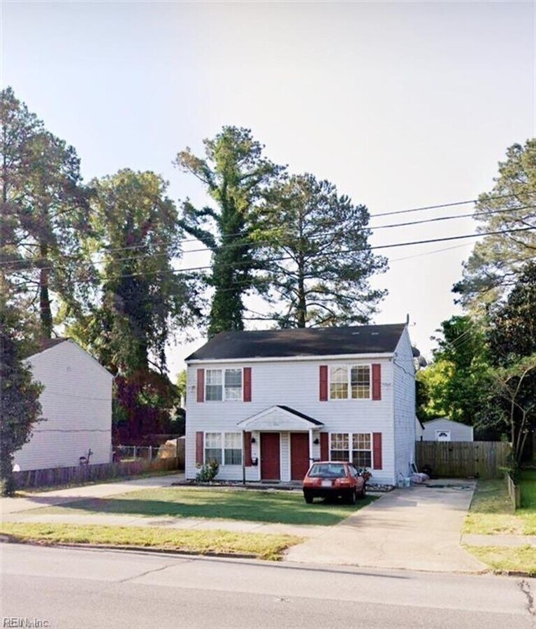 LittleCreek,W.1447 - LittleCreek,W.1447 Apartment Unit A
