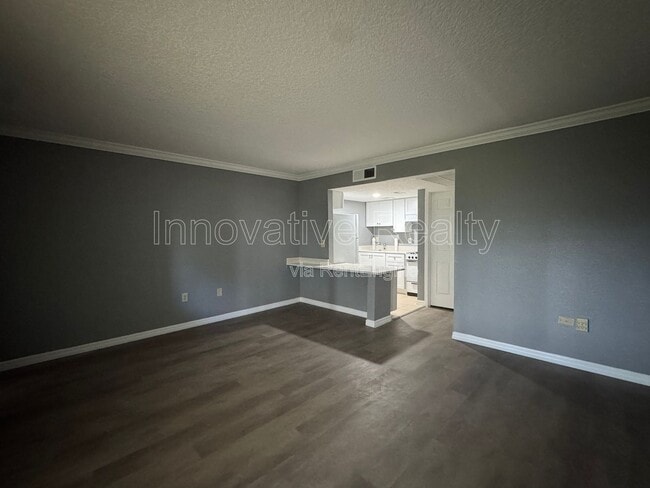 Building Photo - 120 Blue Pointe Way Unit Apt 130