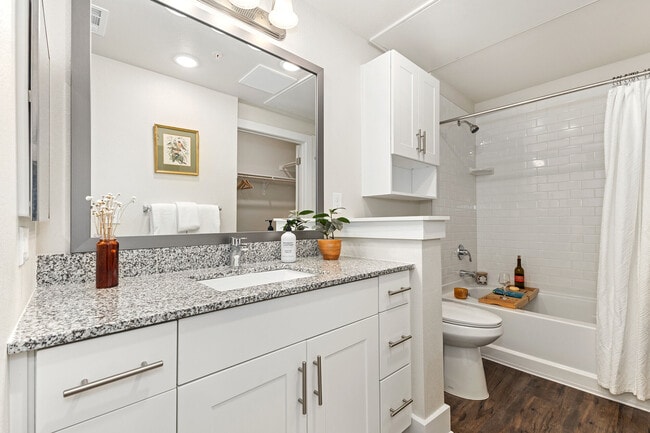 Mariposa Communications Parkway 55+ Apartment Homes