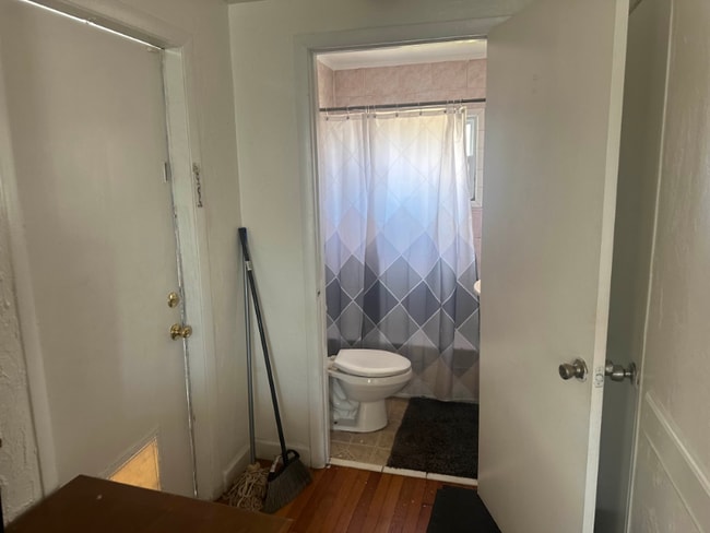 Photo - 233 NW 5th Ave