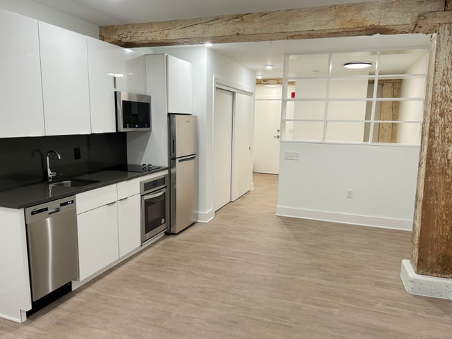 Photo - 425 N Prince St Unit 2