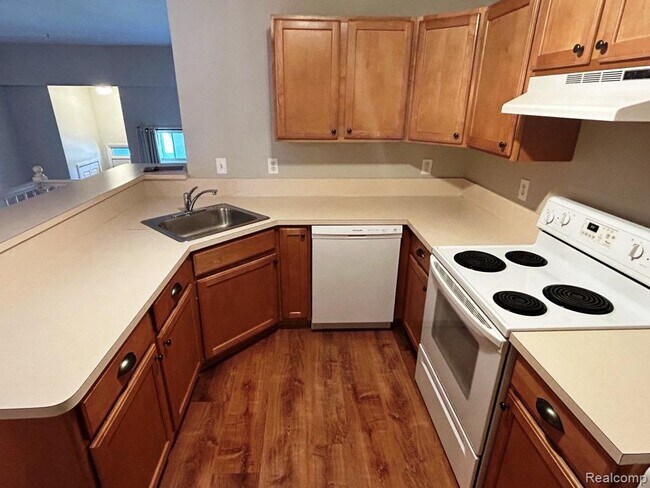 Photo - 3867 Forester Blvd