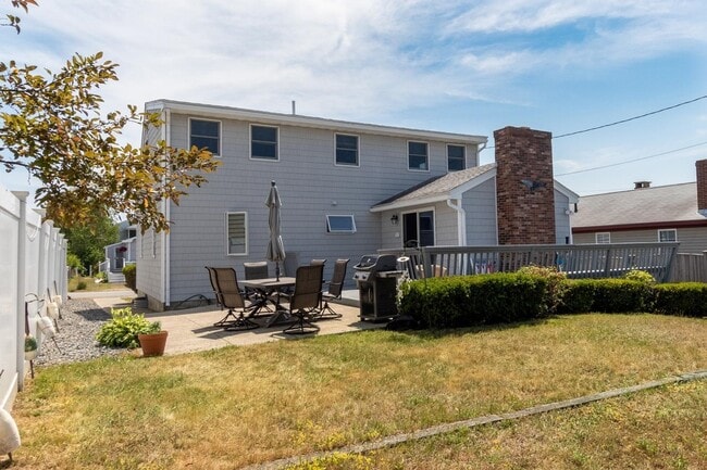 Photo - 545 Hudson St