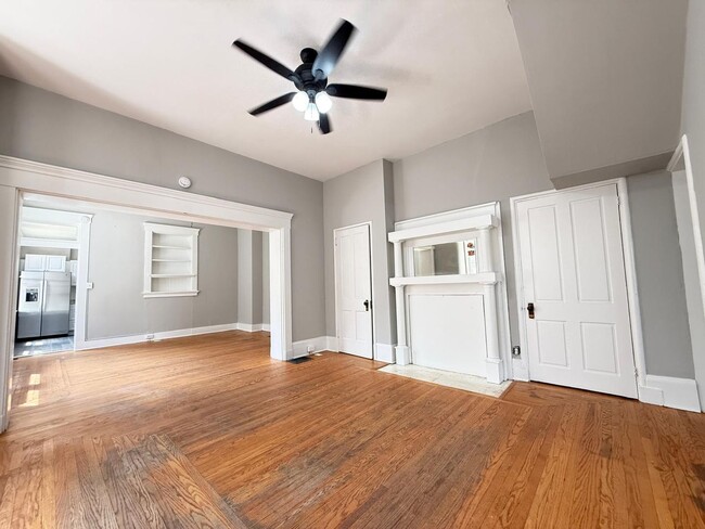 Photo - 942 Columbia St Unit 942 Columbia Street  1