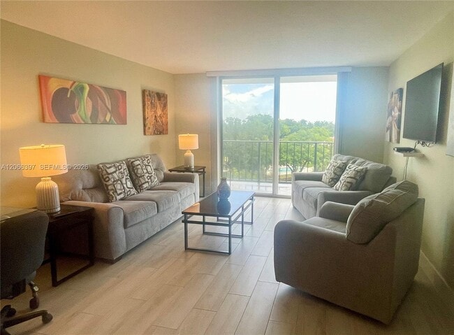 Photo - 1800 N Andrews Ave Unidad 5D