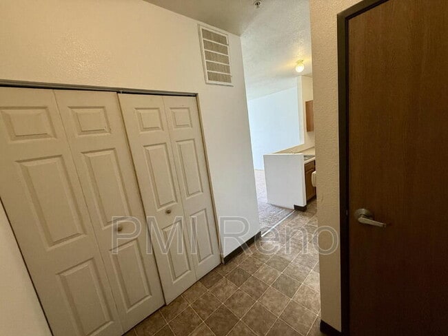 Photo - 1600 I St Unit 1306