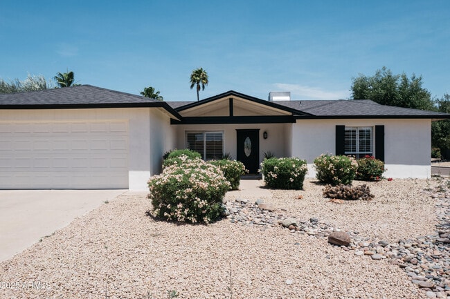 Building Photo - 4944 E Andora Dr