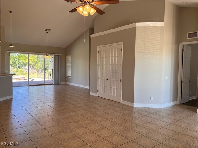 Photo - 1521 SW 22nd Pl