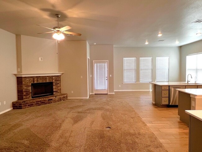 Photo - 9807 Viola Ave