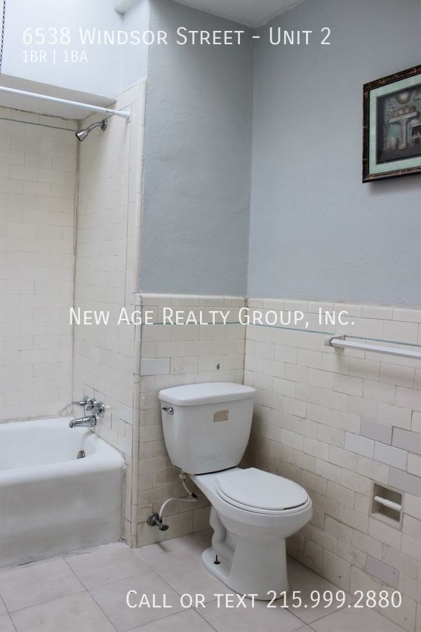 Photo - Very spacious apartment in Elmwood Park! Unit 2