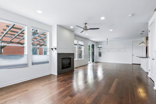 10007 Hough Point