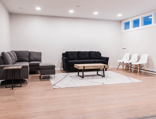 Photo - Westville Arms