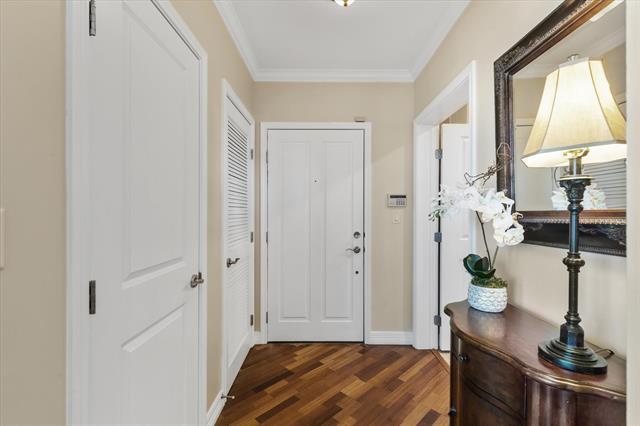 Photo - 500 Throckmorton St Unidad 2301 Rental