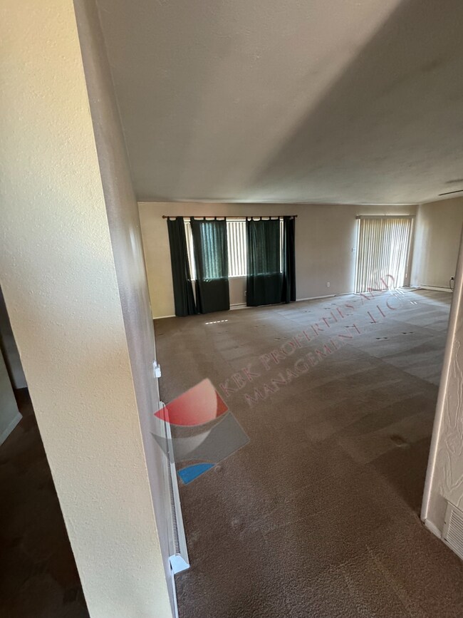Photo - 712 Murphy Dr