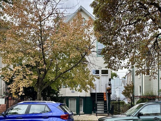 Building Photo - 2112 N Campbell Ave