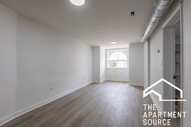 Photo - 1839 N Kedzie Ave Unidad G