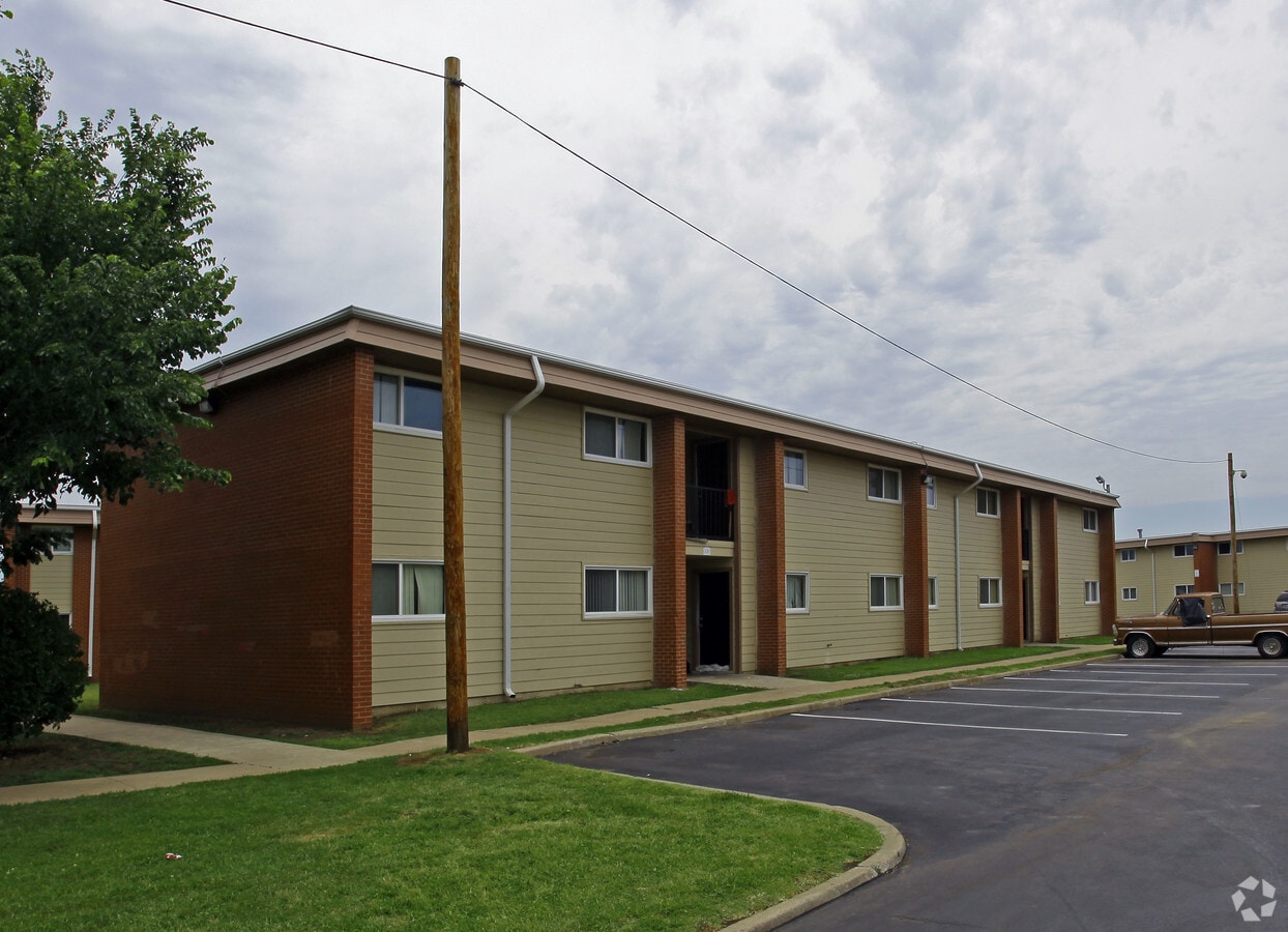 Photo - Bradford Apartments