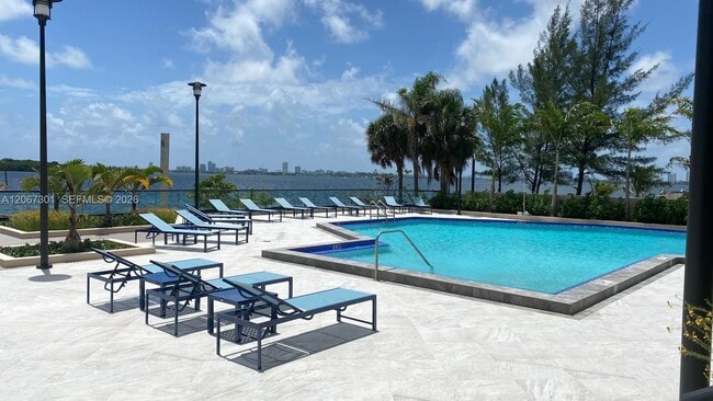 Photo - 11113 Biscayne Blvd Unit 1955
