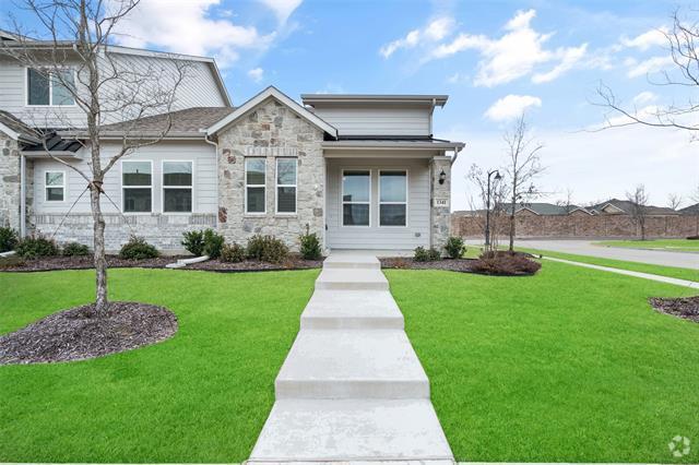 Building Photo - 1341 Pebblebrook Dr Rental