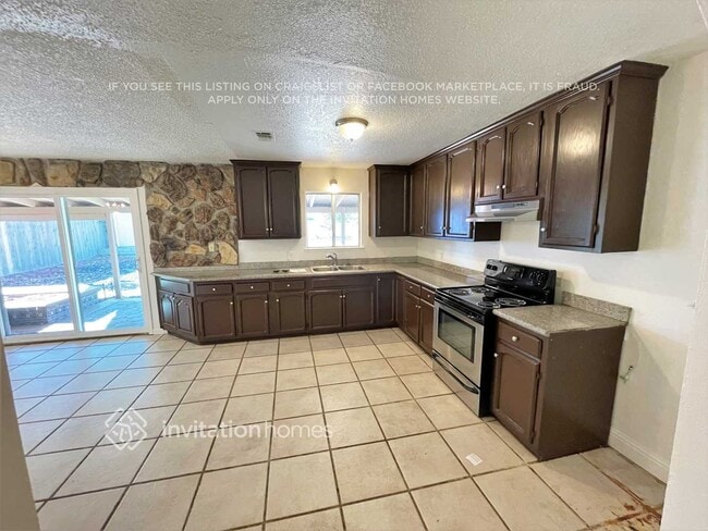 Photo - 14455 E Juniper Ave