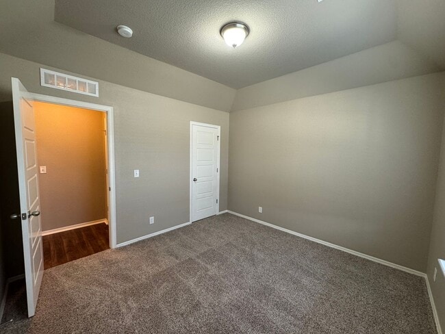 Photo - 4 bed, 2 bath, 3 car garage!